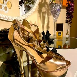 Bronze party shoe